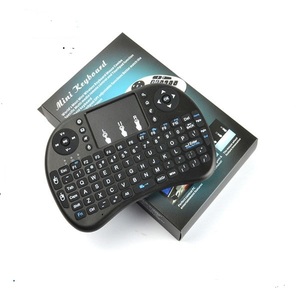 3 colores retroiluminado I8 Mini teclado inalámbrico 2,4 GHz inglés Air Mouse con panel táctil Material ABS para portátil TV Android TV Box - Product Image 2