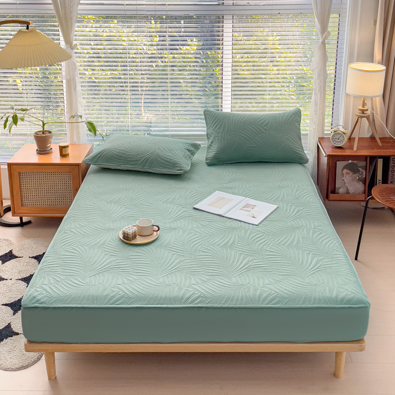 สีเขียว