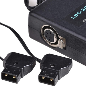 デュアルD-Tap16.8V4A急速充電器ユニバーサルカメラバッテリー充電器。すべてのVマウントVロックバッテリー充電器で使用できます。 - Product Image 3