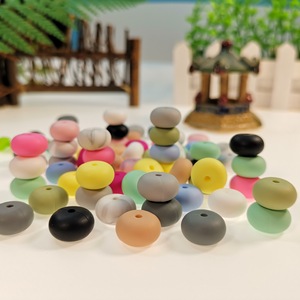 売れ筋バルク赤ちゃん歯が生えるビーズBPAフリー食品グレードそろばんシリコーンレンズ豆ビーズ幼児赤ちゃん歯が生えるおもちゃ