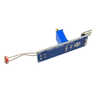 Fotodirenç algılama optik ışığa duyarlı ışık sensörü kurulu lmlmyapmak voltaj çıkışı PCB modülü 3.3V 5V