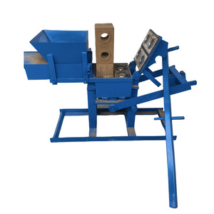 Máquina de moldeo de bloques de enclavamiento manual, prensa de ladrillos ecológica hidráulica para producción de ladrillos de arcilla, máquina de fabricación de ladrillos de pavimentación - Product Image 1