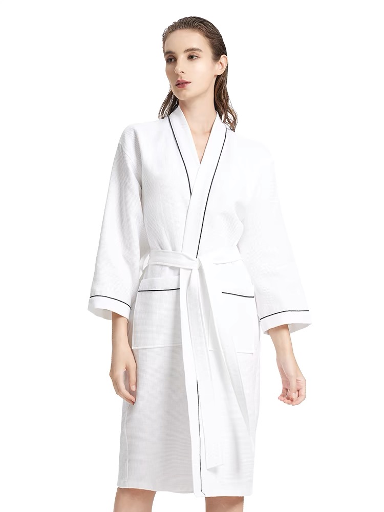 Bianco con finiture