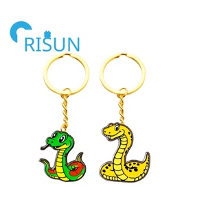 พวงกุญแจงูแบบกอธิคแบบกอธิคแบบแข็งโลหะแบบ3D พวงกุญแจแบบกำหนดเอง - Product Image 3