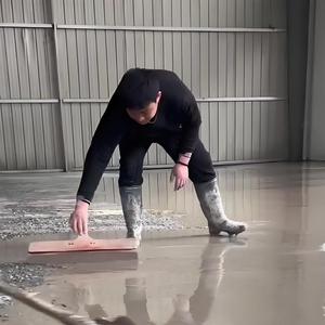 高強度耐水性自立型セメントモルタル工業用3時間フロアレベリングフローリング用製品