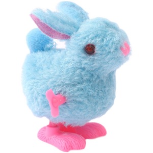 Ruunjoyイースターバニーとジャンプひよこ巻きおもちゃかわいい鶏ぬいぐるみ子供のためのおもちゃパーティーはイースターバスケットスタッフを支持します
