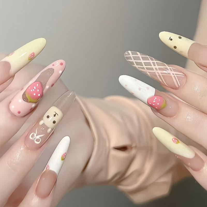 เค้กสตรอเบอร์รี่ BY2079