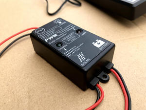 Mini IP67 12V 5A <strong>PWM</strong> <strong>Solar</strong> Charge <strong>Controller</strong>
