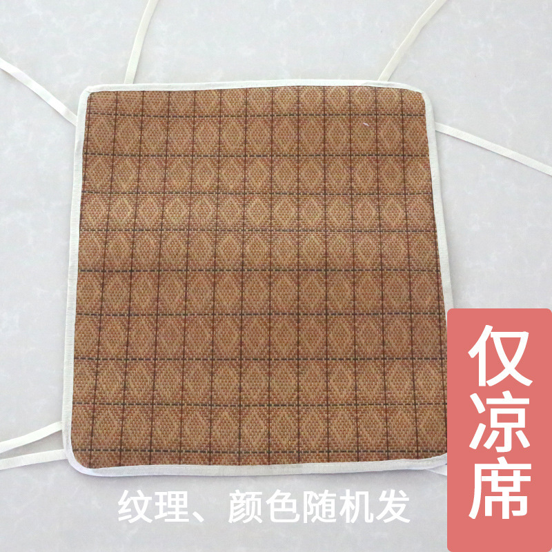 Medium-sized cot (wooden frame and cloth cover)