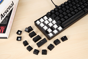 2024 neueste 61 quadratische Tasten Gaming Mini mechanische Tastatur CK61 Programmier antrieb RGB leicht wasserdicht anpassen oed odm Kirsche - Product Image 2