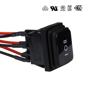 Fabrika kaynağı 4-Pin PA66 anlık Rocker anahtarı su geçirmez sıfırlama açma-kapama güç anahtarı ile 250V 16A/20A güç kablosu konektörü - Product Image 3