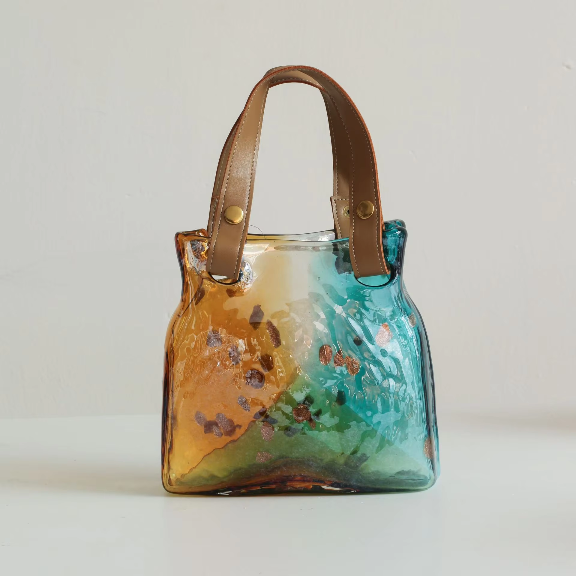 Jarrón de bolso de cuero