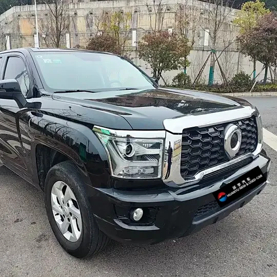 Mobil bekas murah Tiongkok Changcheng Pao Poer 2022 2.0T Manual 2WD Diesel Elite GW4D20M truk Pickup tangan kedua