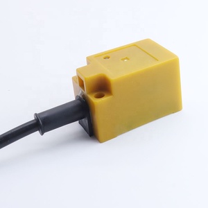 TL-N10MF1-Z Three-wire PNP NO DC10-30V 15MM 10mm Small square <strong>Proximity</strong> Switch Inductive <strong>Sensor</strong> - Product Image 5
