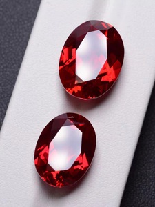 อัญมณีแฟชั่นขัดทับทิมสีแดง Lab สร้างหลวมทับทิมรูปไข่ Lab ปลูกทับทิมสําหรับเครื่องประดับ - Product Image 2