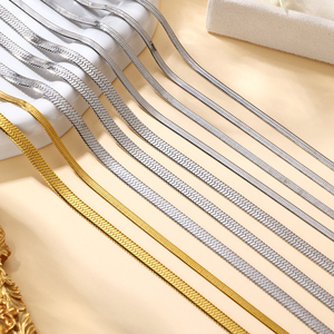 महिला जलरोधक समायोज्य फ्लैट सांप श्रृंखला एले आउटडोर पैर की सजावट pvd सोने की प्लेटेड स्टेनलेस स्टील टखने की चेन - Product Image 3