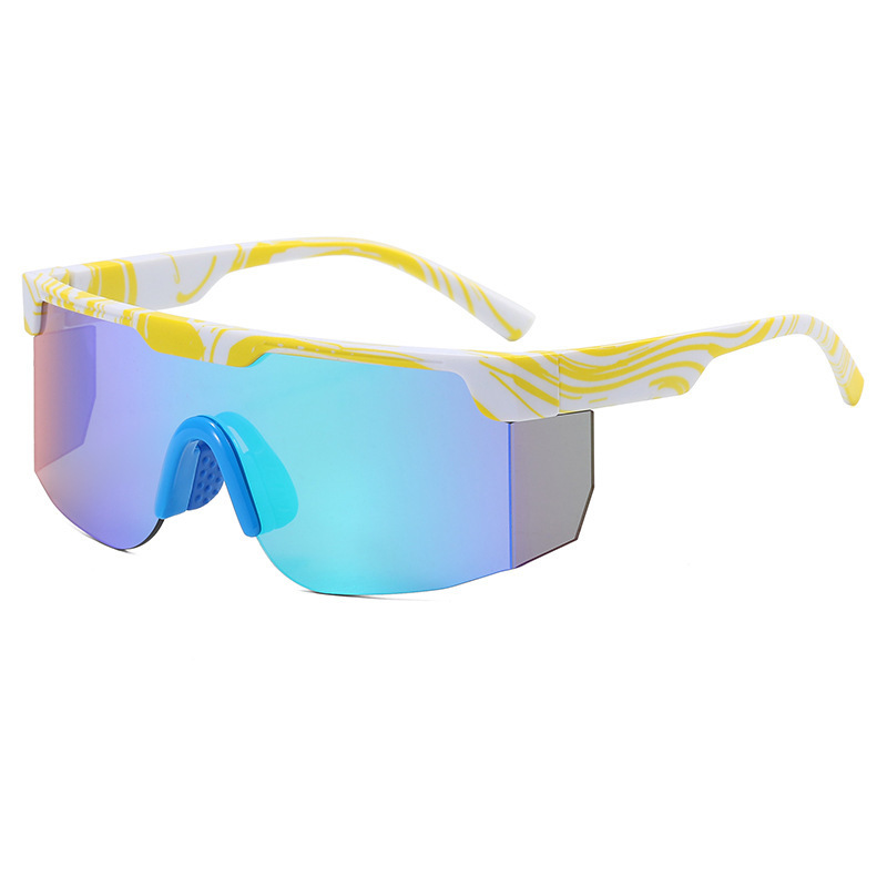 9957 Yellow Frame Green Film