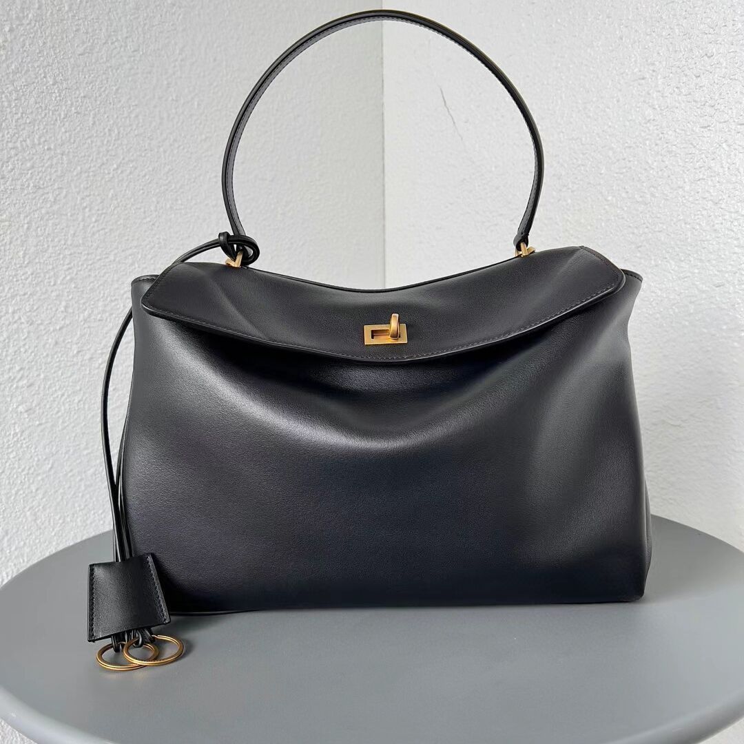 Black-Golden Clasp-Mini