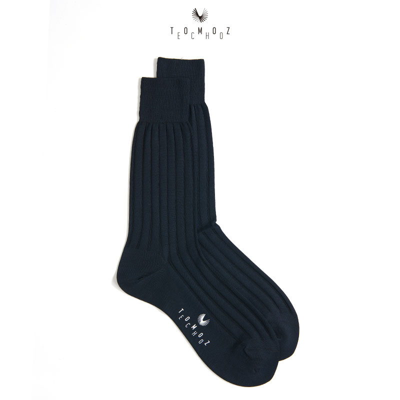 สีน้ำเงินกรมท่า