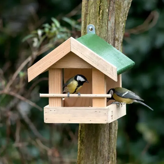 Holz-Vogelhaus im Freien Terrassen-Dekor sechseckige geformte Vogelfütterung hängendes Vogelnest