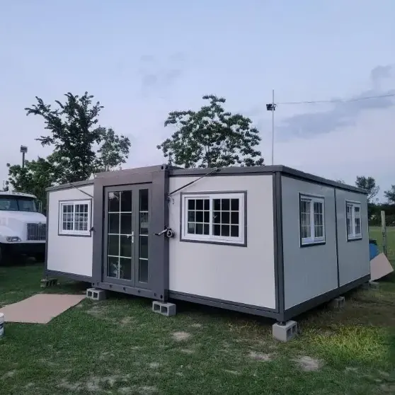 Nueva casa contenedor extensible de 20 pies y 40 pies con 2 dormitorios y una casa contenedor móvil con baño