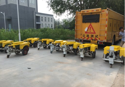 B040 Profilómetro de superficie de carretera Equipo de medición de fricción continua Probador de fricción de superficie de carretera