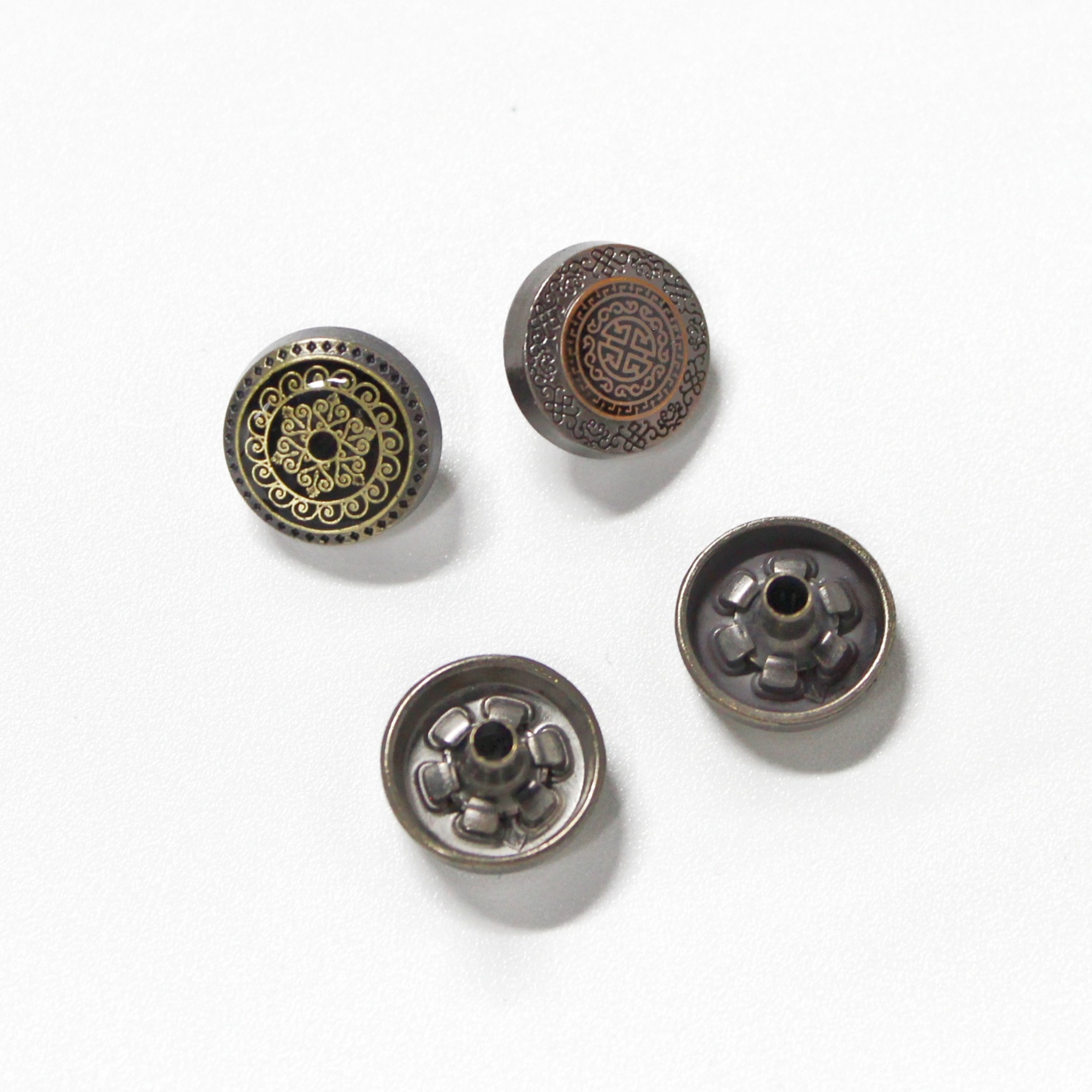 Customize logo/size/colors