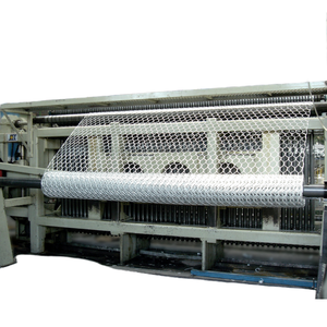 Factory <strong>Hexagonal</strong> <strong>Wire</strong> <strong>Netting</strong> <strong>Machine</strong> <strong>Hexagonal</strong> Galvanized Chicken <strong>Wire</strong> Mesh <strong>Machine</strong> Fence Mesh Making <strong>Machine</strong> <strong>Hexagonal</strong>