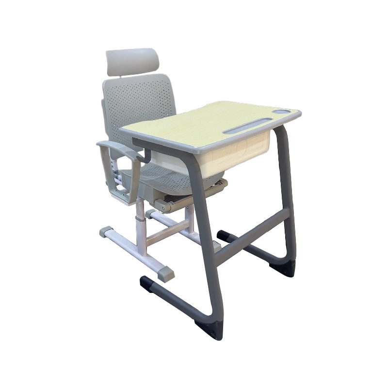 Table et chaise en grain de bois avec pieds en forme de C 02