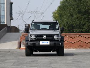 <strong>2025</strong> in STOCK Low Price <strong>2025</strong> Great Wall Compact Suv Tank 300 <strong>Jeep</strong> Suv China Luxury Suv Automatic 2.0t 4wd 5 Seats - Product Image 3