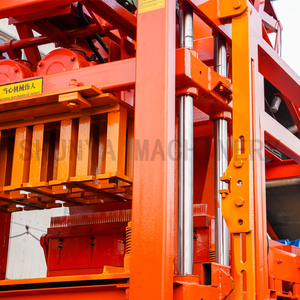 High Quality <strong>QTJ4</strong>-26C <strong>Block</strong> <strong>Machine</strong> Making Automatic Building <strong>Block</strong> Making <strong>Machine</strong> - Product Image 3