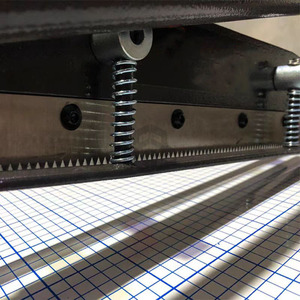 Manual/automatic Fabric swatch <strong>Cutter</strong> Manually Fabric Sample Straight <strong>Cutter</strong>