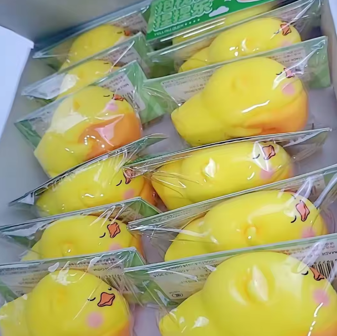 Fluid pillow duck single bag with card head-display box