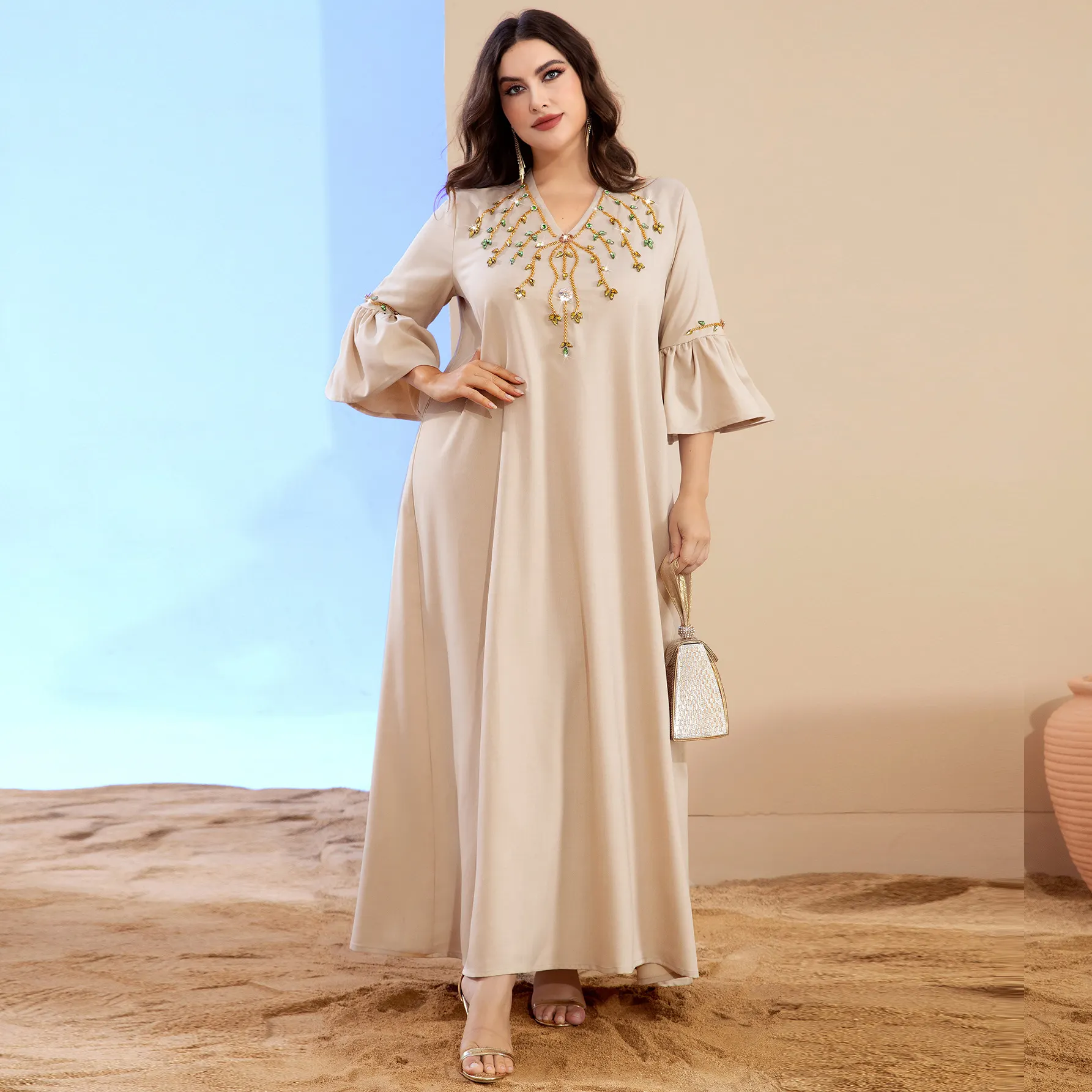 All'ingrosso moda tinta unita Rayon Maxi manica lunga Dubai donna Beige abbigliamento abito Abaya da tacchino vestito musulmano
