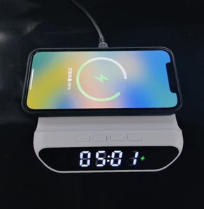 2025 New Trends W40 4-in-1 Wireless Charging Clock with Temperature Display, Alarm Clock, and 15W Fast <strong>Charger</strong>