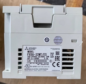 FX5U-32MT/ESS originale genuino PLC modulo Controller programmabile FX5U-32MT/ESS ingresso 32 uscita modulo CPU FX5U-32MT/ESS