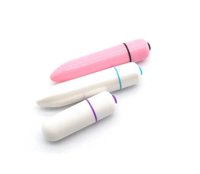 عينة مجانية ألعاب جنسية هزاز بطلقات مزدوجة بسعر المصنع عصا تدليك صغيرة هزاز جنسي متعدد الألوان