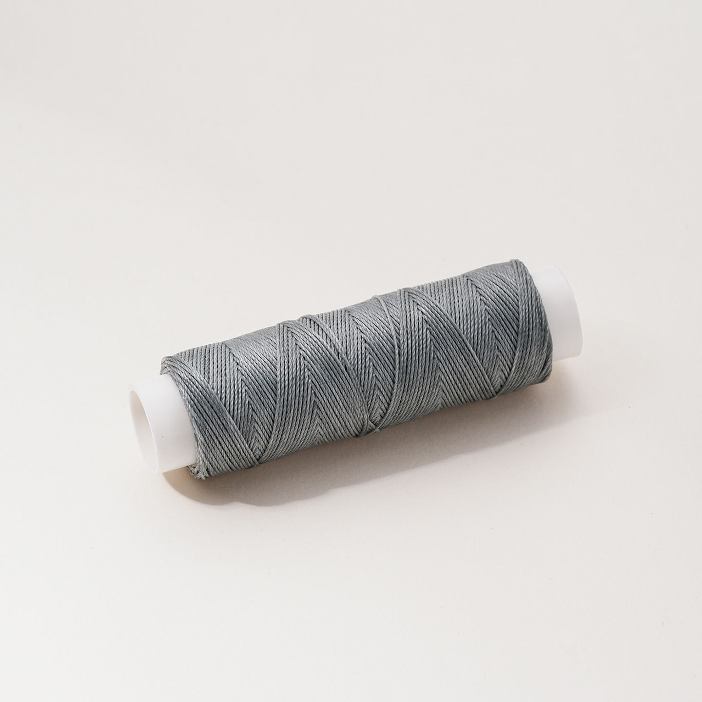 gris argenté