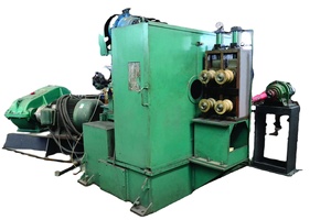 WXC40C Haige China competitive <strong>price</strong> Steel Bar peeling <strong>machine</strong> Centerless Lathe with <strong>loading</strong> <strong>and</strong> <strong>unloading</strong> - Product Image 4