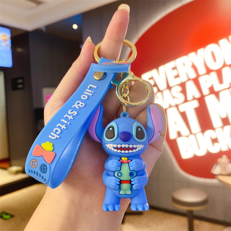 Stitch hugs Akin