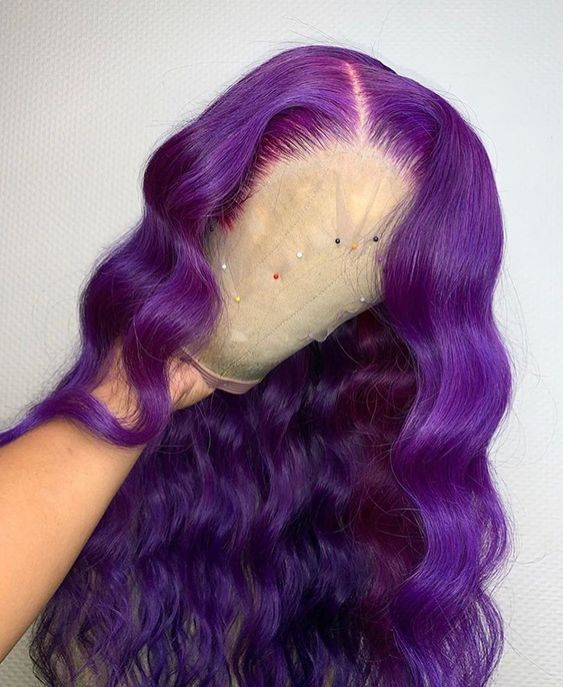 Perruques cheveux violets