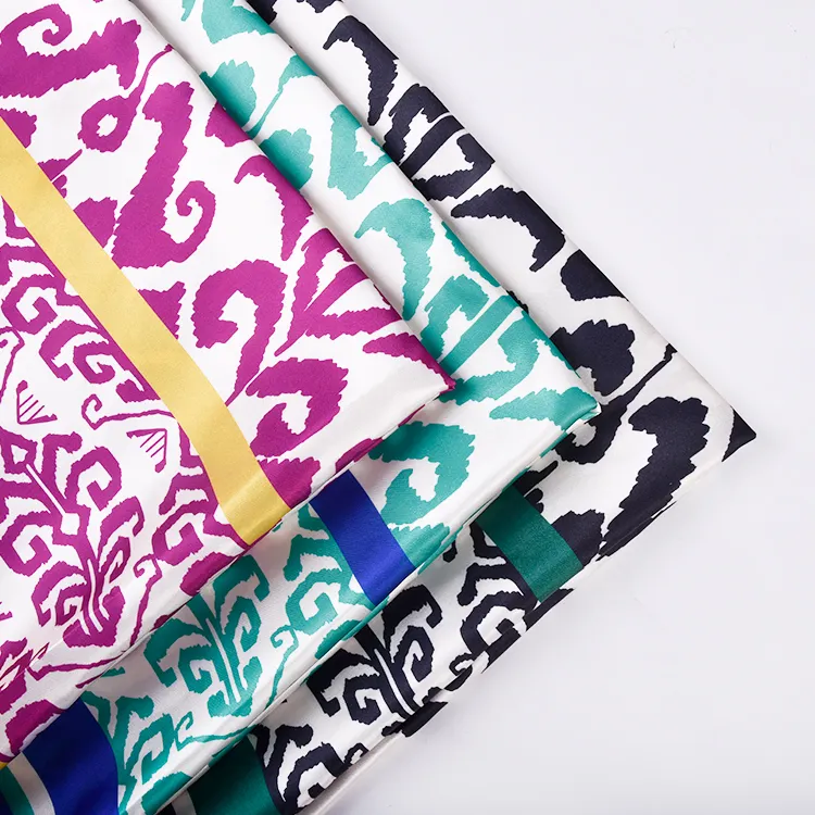 Tecido de seda de cetim com estampa floral digital personalizada baixo MOQ com entrega rápida