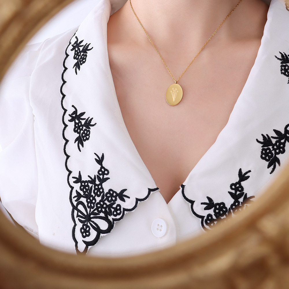 P1145- Collier doré - Fleur de septembre