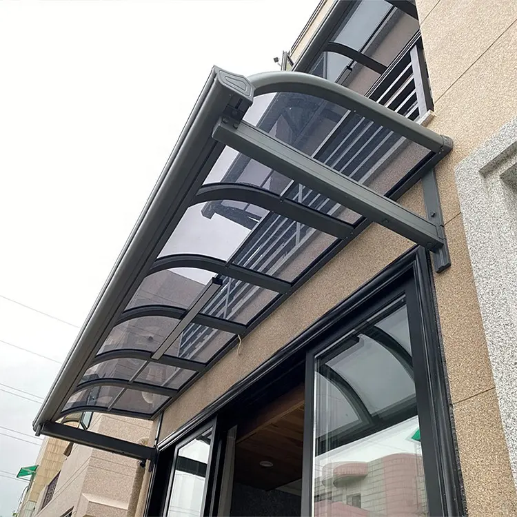 Toldos de ventana de tamaño personalizado: cubiertas de toldo de puerta delantera de policarbonato y opciones de toldo de patio al aire libre