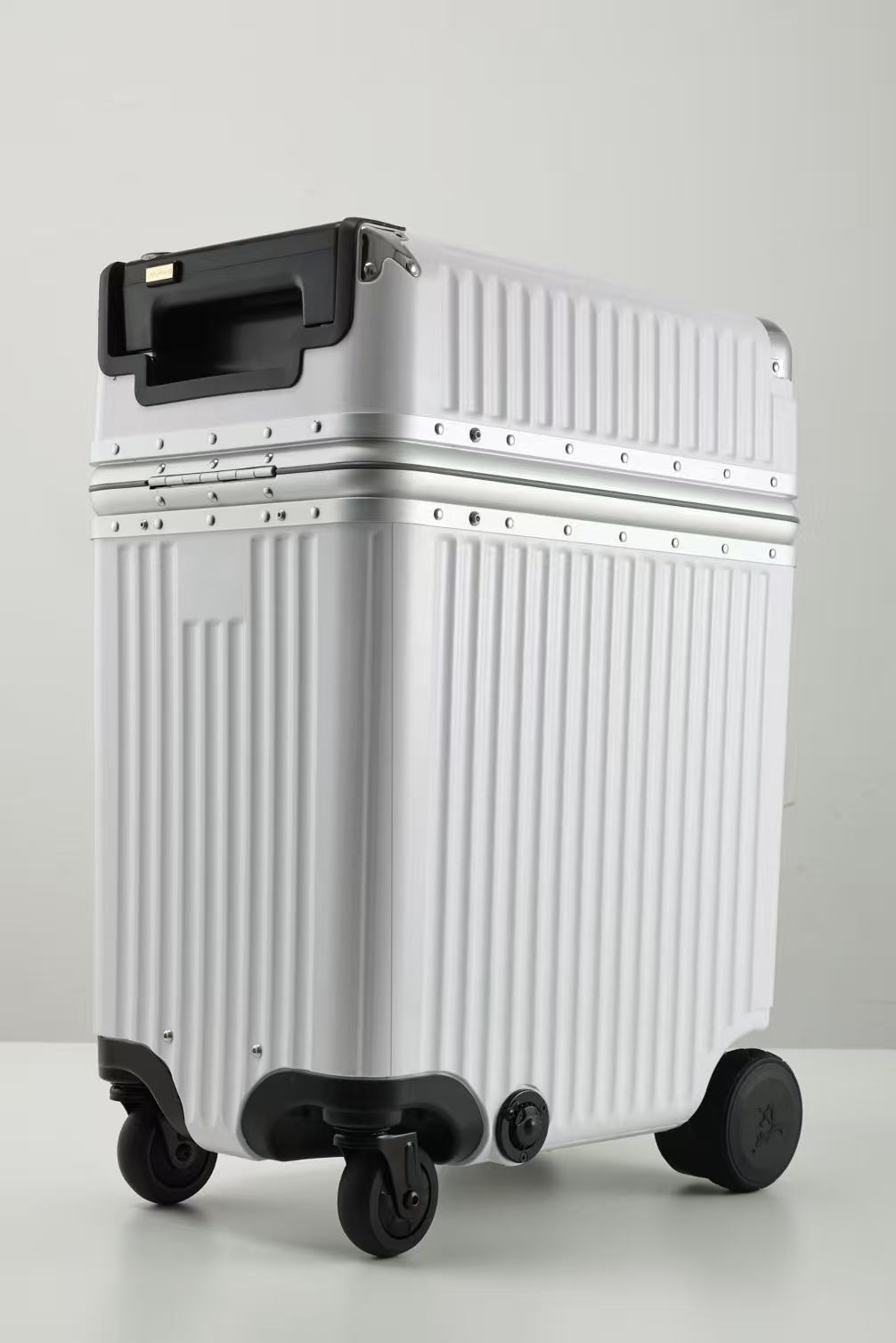 Blanco-32L pieza