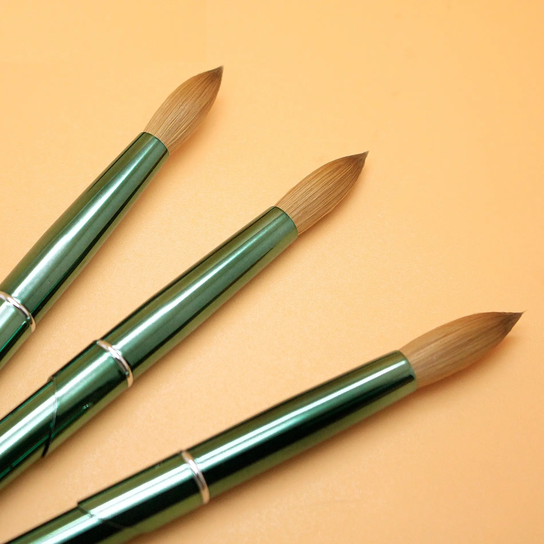 2024 nail art pennello usa 100 kolinsky acrilico nail brush verde metallo cristallo manico e capelli di alta qualità