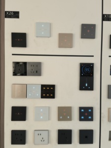 WiFi akıllı ışık OEM knx anahtarı ultimate kontrol tuya zigbee madde anahtarları ve soket ile Nalite bluetooth mesh anahtar priz - Product Image 4