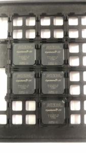 EP4CE15F23C8N Neuer Original EP4CE15F23C8 Feldprogrammierbarer Gate-<span class=keywords><strong>Array</strong></span>-IC FPGA 343 I/O FBGA484 Elektronische Komponenten - Product Image 5