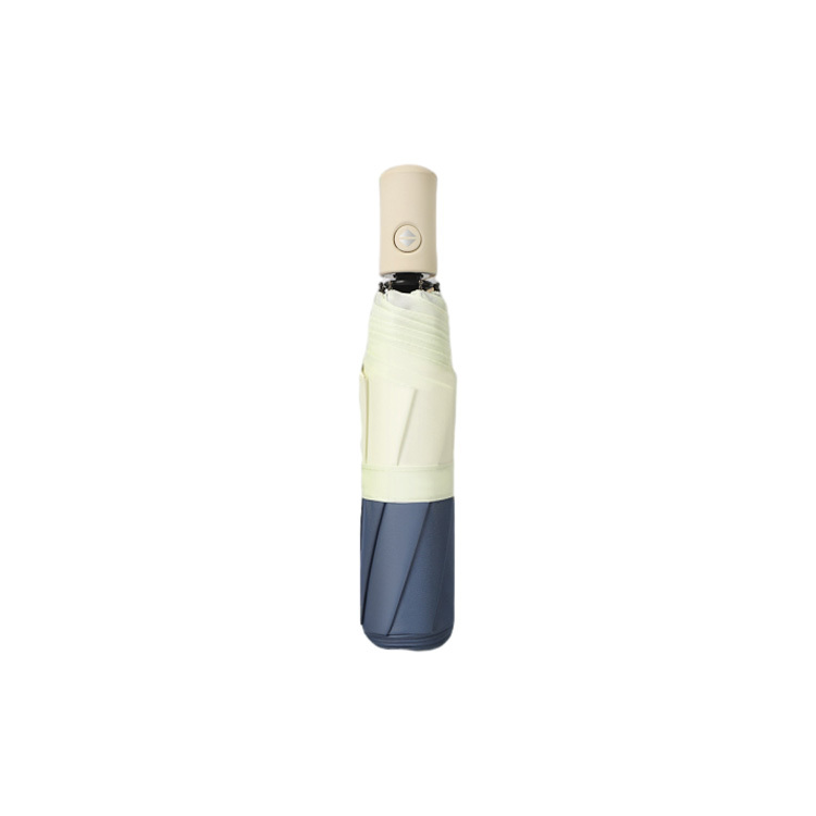 Bleu foncé