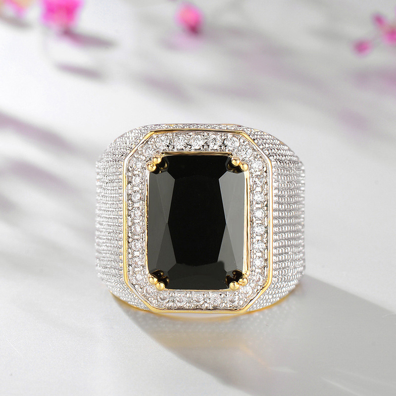 Q315 black